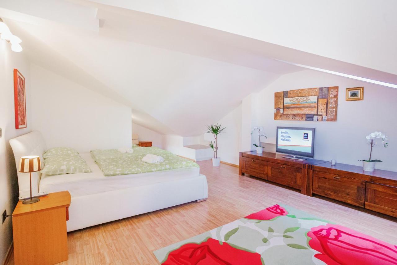 Apartma Pirano Exteriör bild